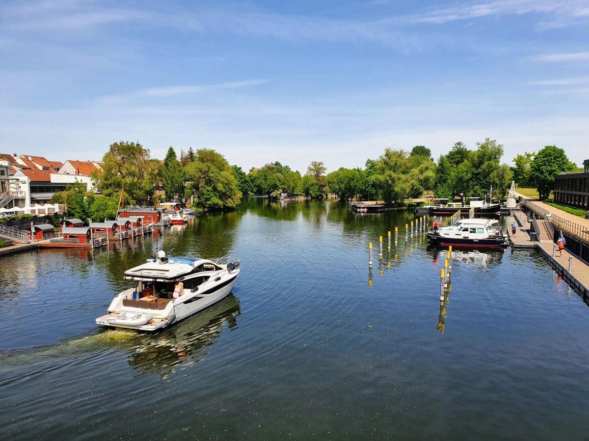 Im Herzen der Altstadt, Stilvoll, Netflix, Brandenburg an der Havel Exterior foto